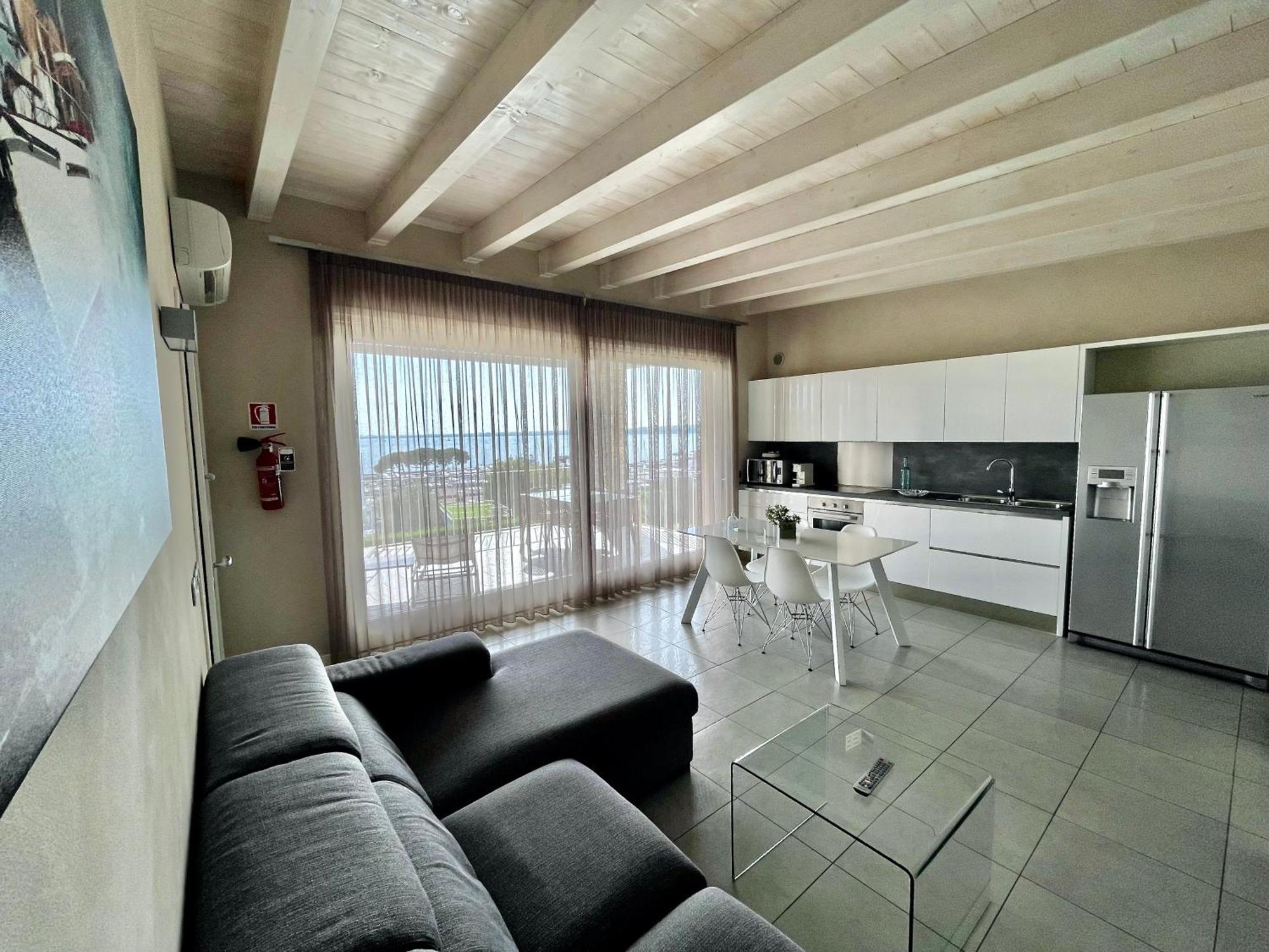 La Giolosa Gardapartments 3* Moniga del Garda