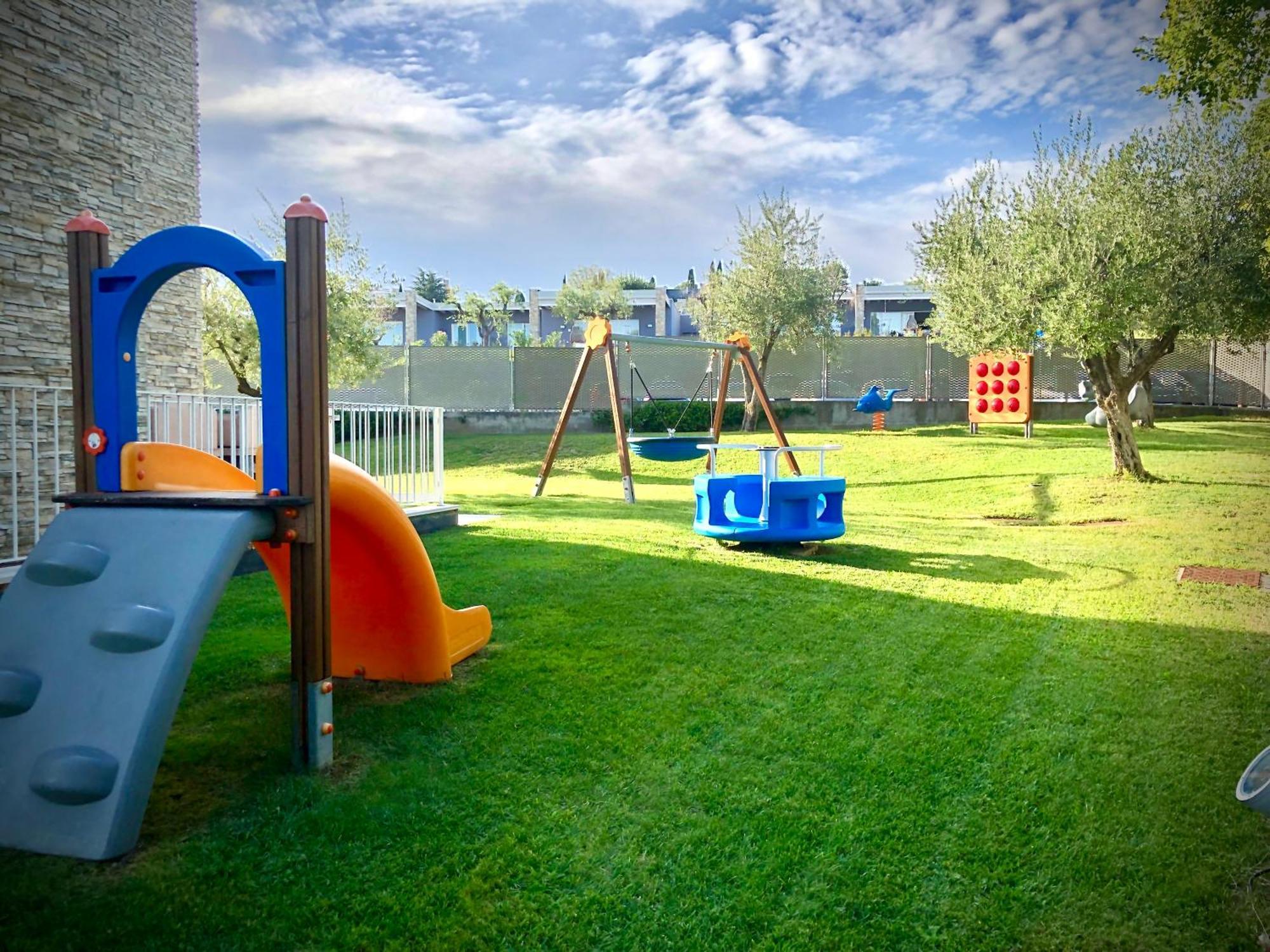 La Giolosa Gardapartments Aparthotel Moniga del Garda